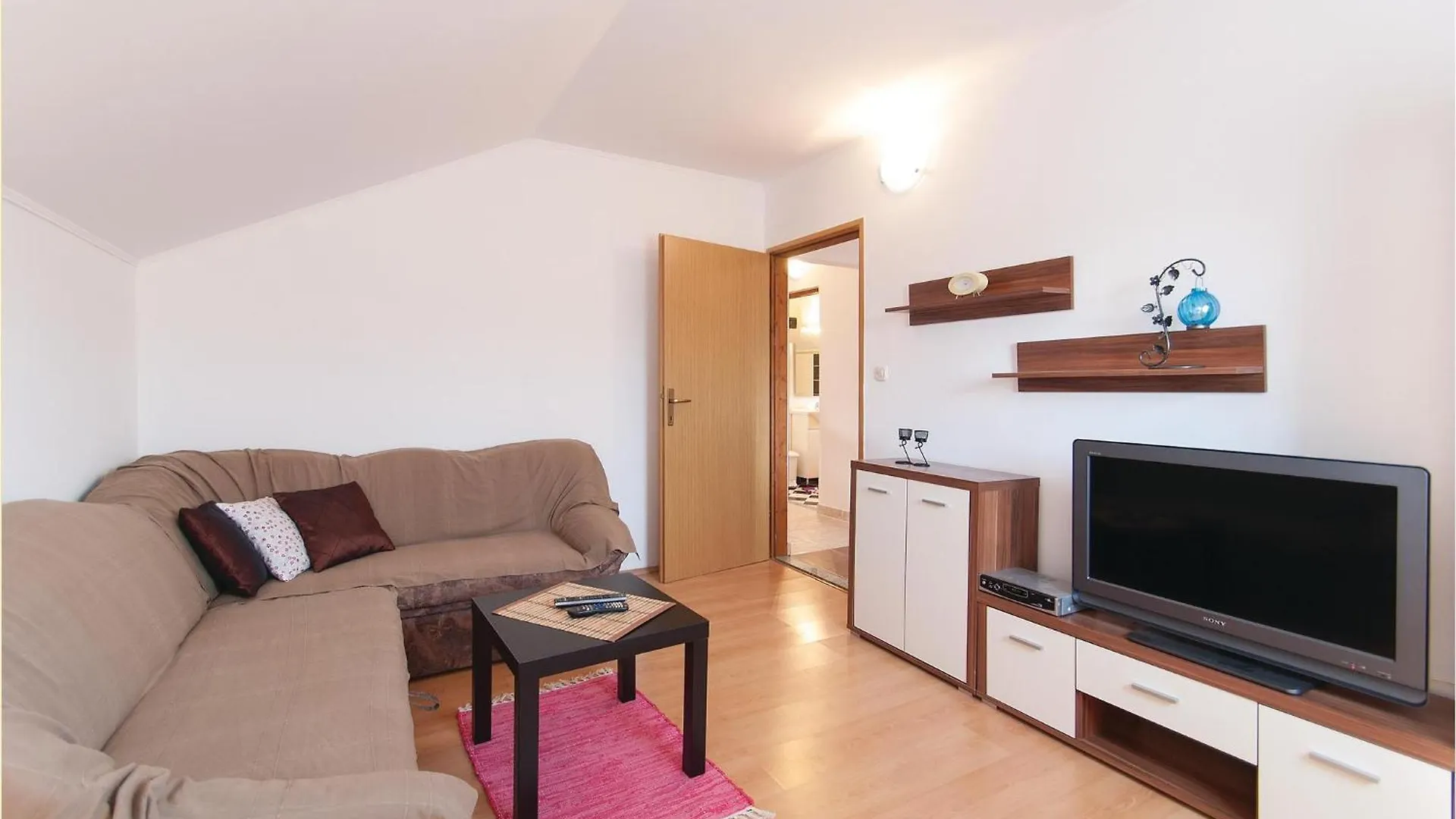 Lovely Apartment In Rovinj With Kitchen